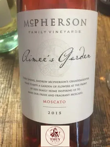 Rượu vang McPherson Aimee