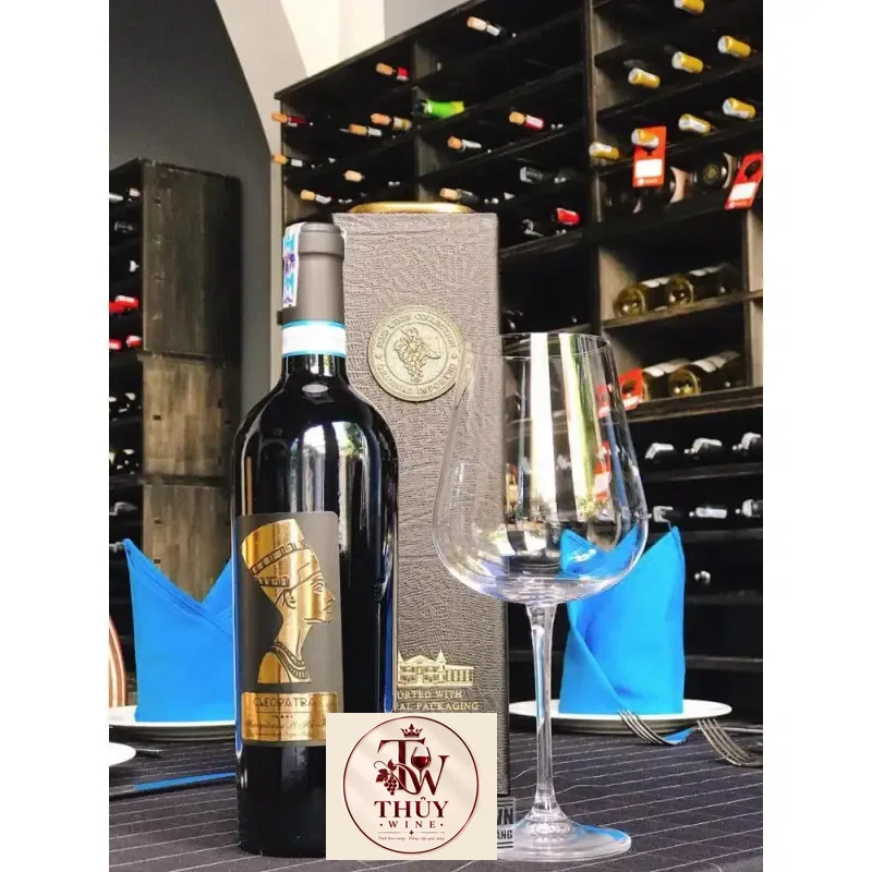ruou vang cleopatra montepulciano giá bao nhiêu