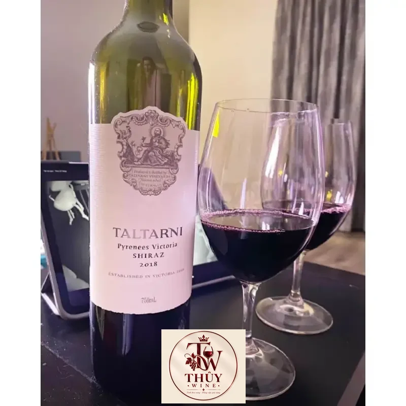 Rượu vang Taltarni Shiraz Pyrenees Victoria