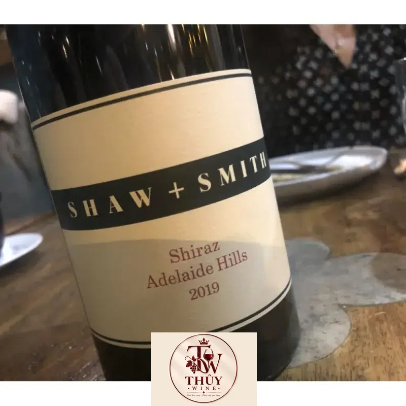 Mua ruou vang shaw and smith pinot noir shiraz giá rẻ tại Sài Gòn