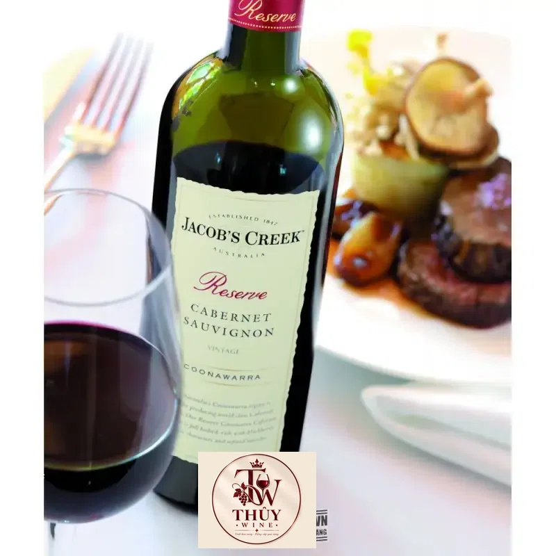 Rượu vang Jacobs Creek Reserve Cabernet Sauvignon uống ngon