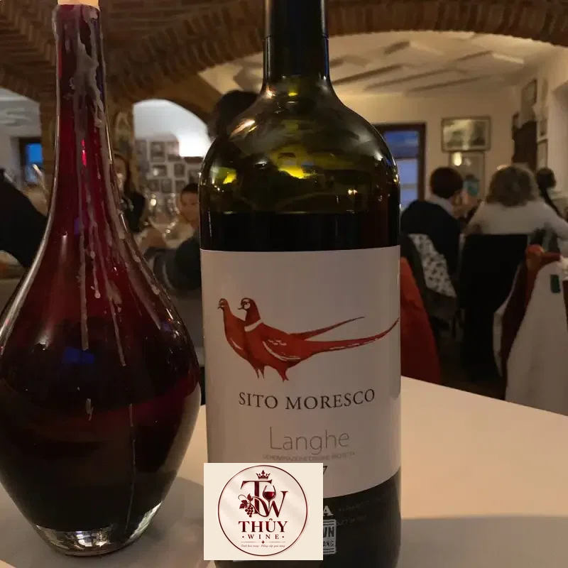 Địa chỉ bán vang y sito moresco gaja langhe giá rẻ tại Sài Gòn