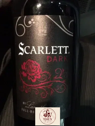 Rượu vang Lamothe Parrot Scarlet Dark