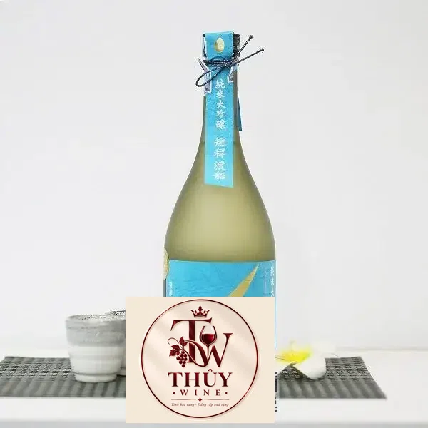 Rượu Sake Junmai Daiginjo Tankanwataribune 720ml