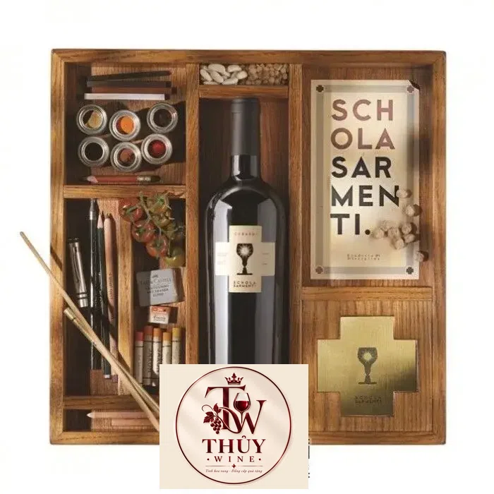 Rượu vang Ý Chén Thánh 18 độ Diciotto Primitivo Salento Schola Sarmenti