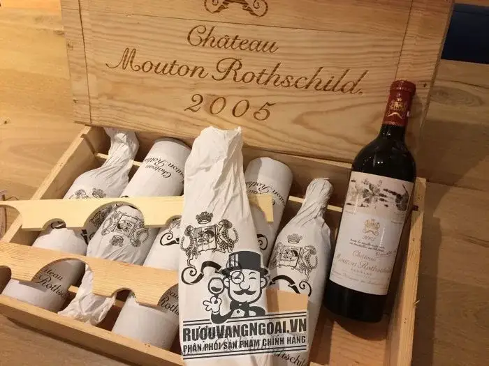 Vang Pháp CHATEAU MOUTON ROTHSCHILD 2005