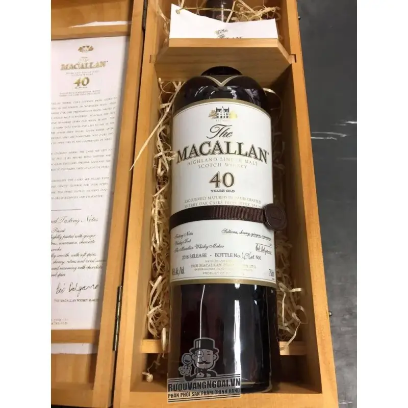 Rượu Macallan 40 Sherry Oak thượng hạng