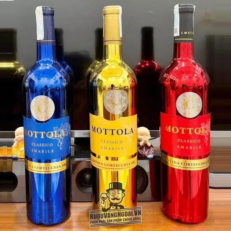 Rượu vang Mottola Amabile Classico uống ngon