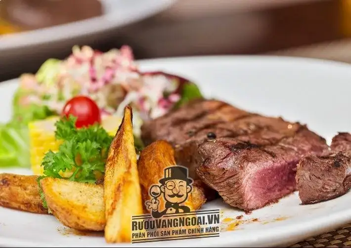 Thưởng Thức Suất Bít Tết Đặc Biệt Cho 01 Người Tại Family Steak ...