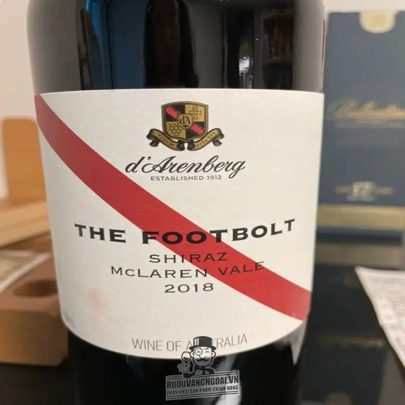 Mua ruou vang the footbolt darenberg shiraz giá rẻ tại Hà Nội