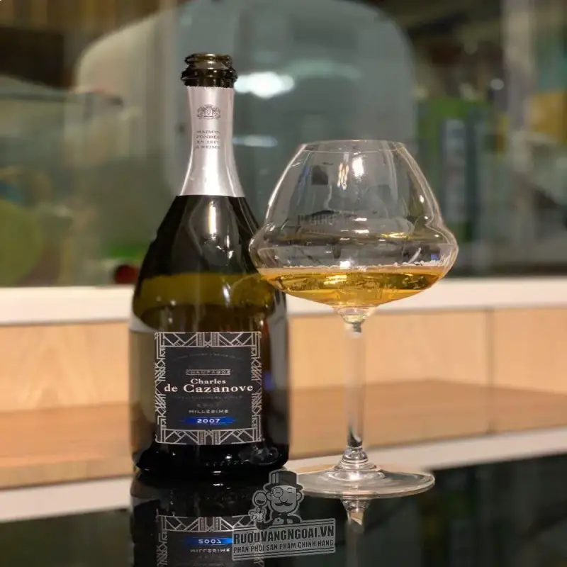 Giá ruou champagne charles de cazanove millesime